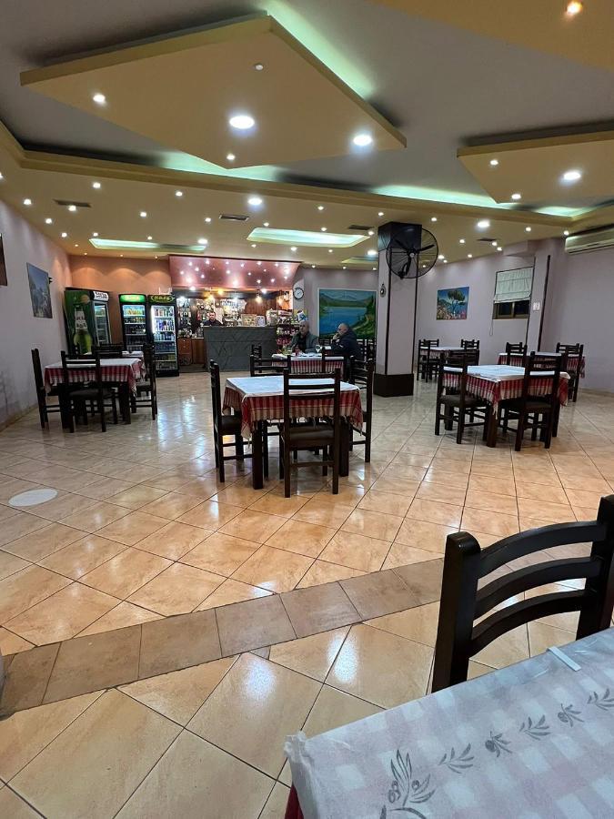 Hotel Ziku Дуррес Экстерьер фото